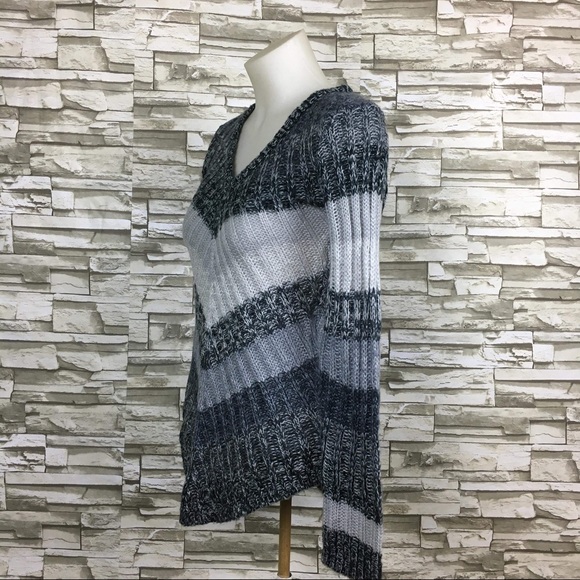 •HP• Ultra Flirt V-NeckLoose Knit Tunic Sweater S - Picture 4 of 5